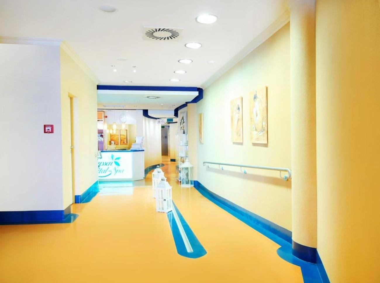 Strand- Und Wellnesshotel Preussenhof Zinnowitz Exterior foto