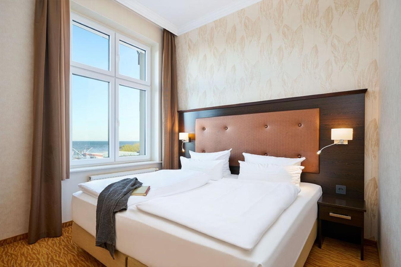 Strand- Und Wellnesshotel Preussenhof Zinnowitz Exterior foto