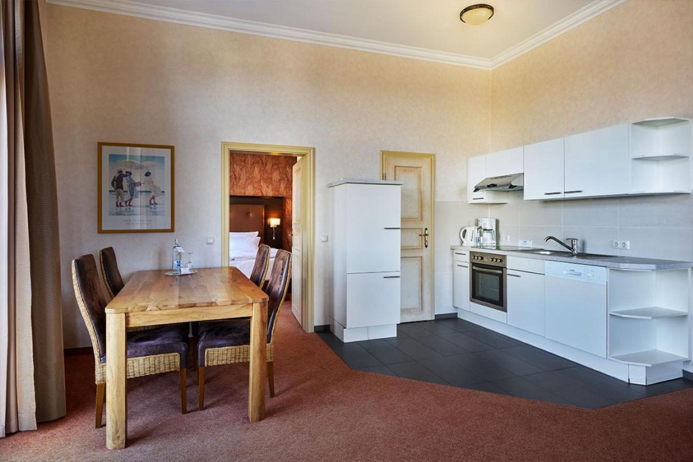 Strand- Und Wellnesshotel Preussenhof Zinnowitz Exterior foto